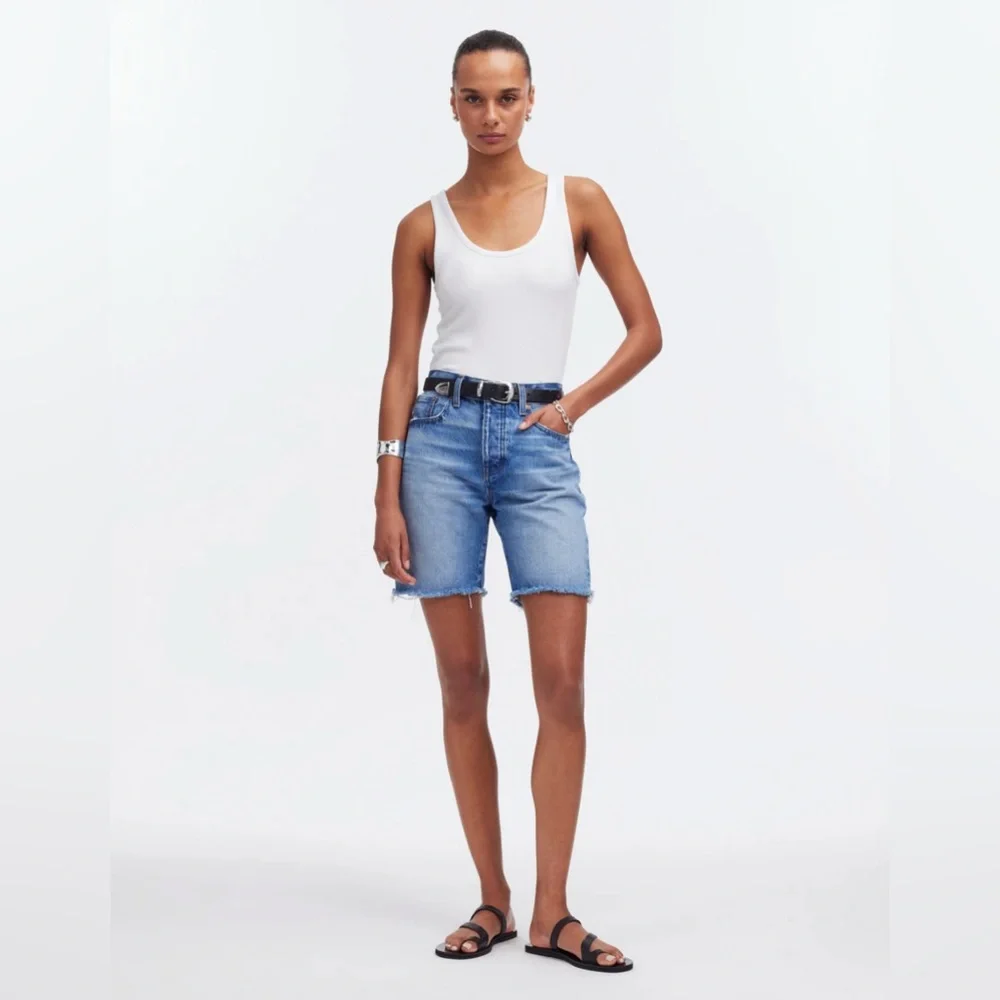 Madewell Long Denim Shorts in Pedersen Wash • size 27 • NWT• Pedersen Wash